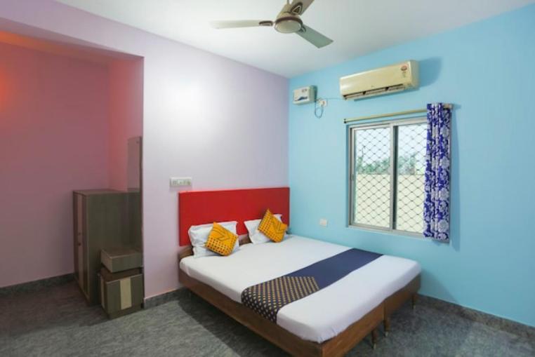 Hotel Alaka Puri Dış mekan fotoğraf