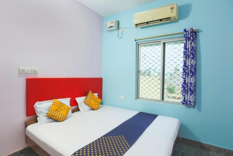 Hotel Alaka Puri Dış mekan fotoğraf